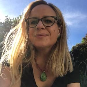 Meet your Posher, Faith